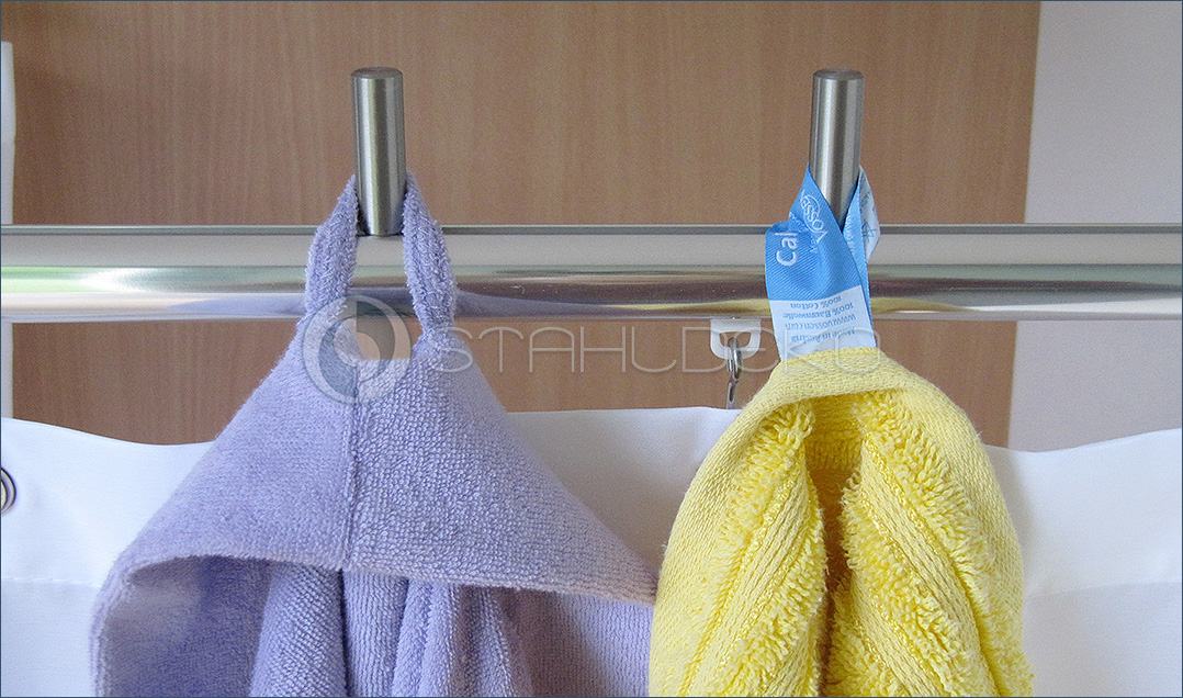 Towel holder stainless steel for inner rail of quadrant shower rod for floor-level shower
